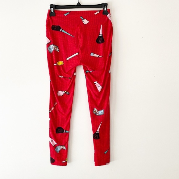 Red Background w Makeup / Cosmetics Graphic Buttery Soft Lularoe Leggings NWOT - Picture 7 of 10